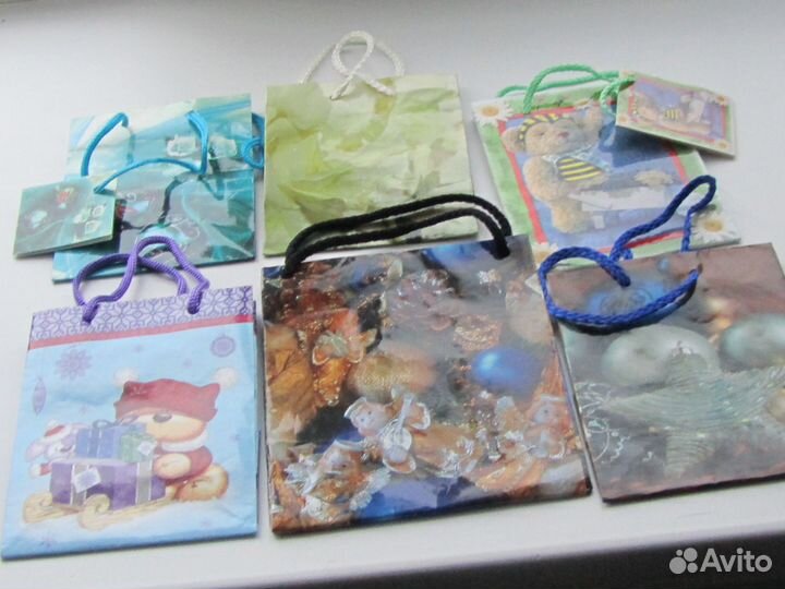 Подарочные пакеты