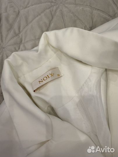 Брючный костюм женский 42 44 белый