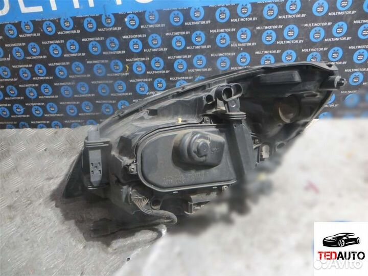 Фара правая, Volvo S60 2011