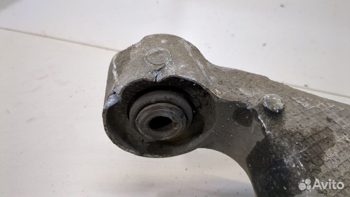 Рычаг подвески левый задний Jaguar XE 2015