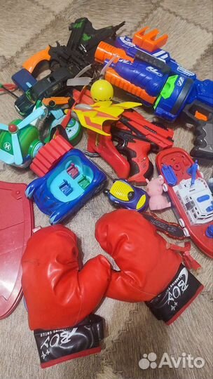 Контейнер с игрушками