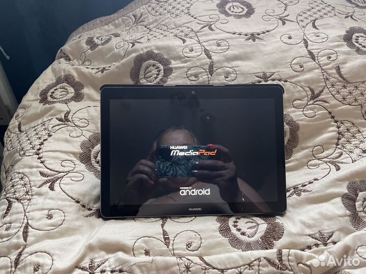 Планшет Huawei mediapad t3 16GB