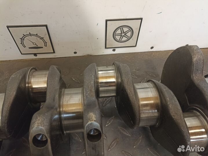 Коленвал для Mitsubishi Pajero 1 4D56