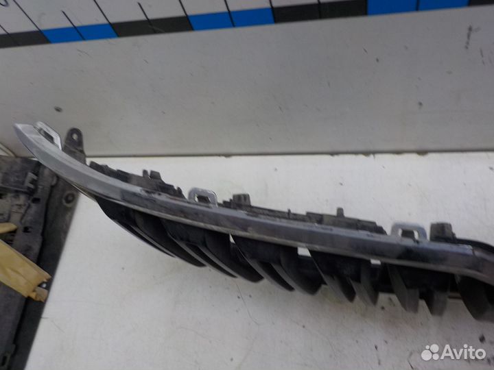 Решетка радиатора на Skoda Kodiaq 565853653A9B9