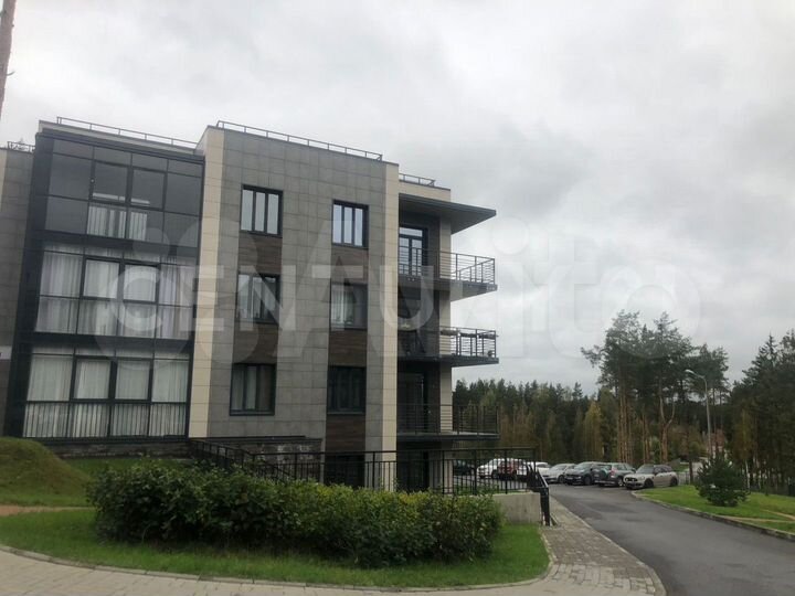 3-к. квартира, 80,6 м², 1/1 эт.