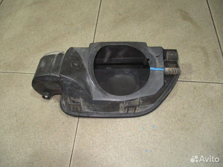 Лючок бензобака BMW 6-Series (E63/E64)