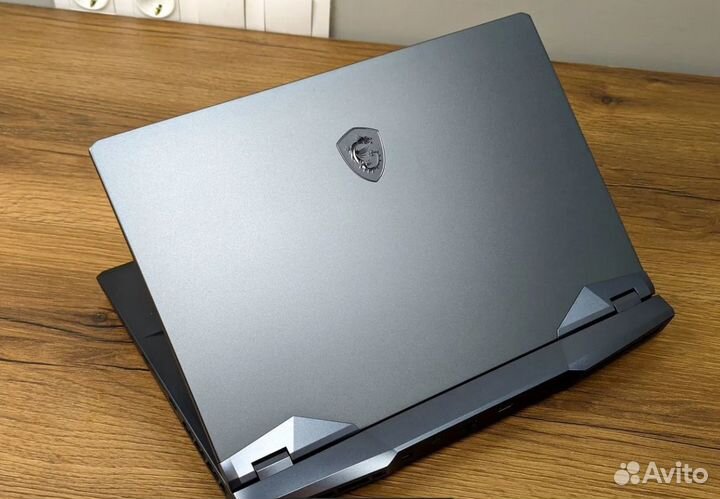 Игровой MSI Raider RTX3070/I7-11800H/2.5K/165Hz