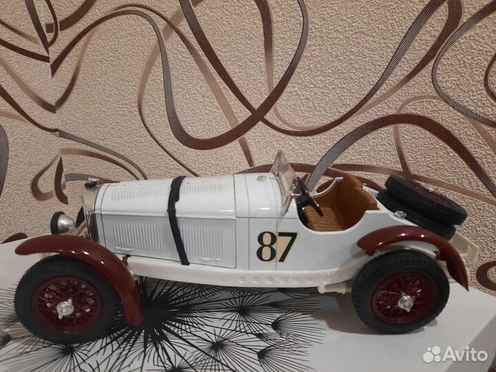Mercedes Benz SSK модель 1:18