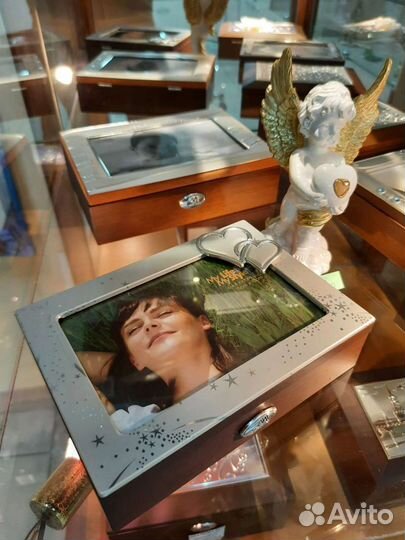 Шкатулки для украшений