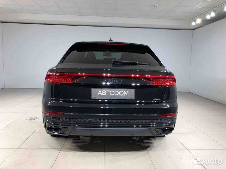 Audi Q8 3.0 AT, 2023