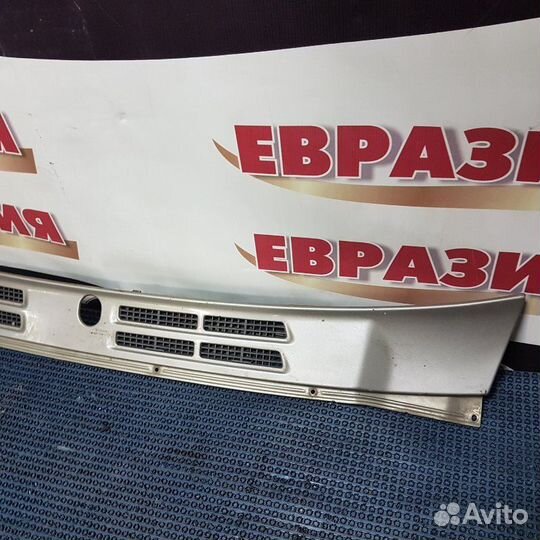 Жабо Mitsubishi Pajero V45W 6J72 1994