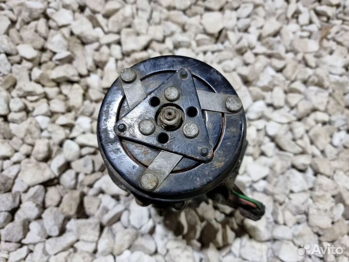 Компрессор кондиционера Поло 5