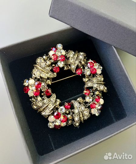 Шикарная брошь в стиле винтаж