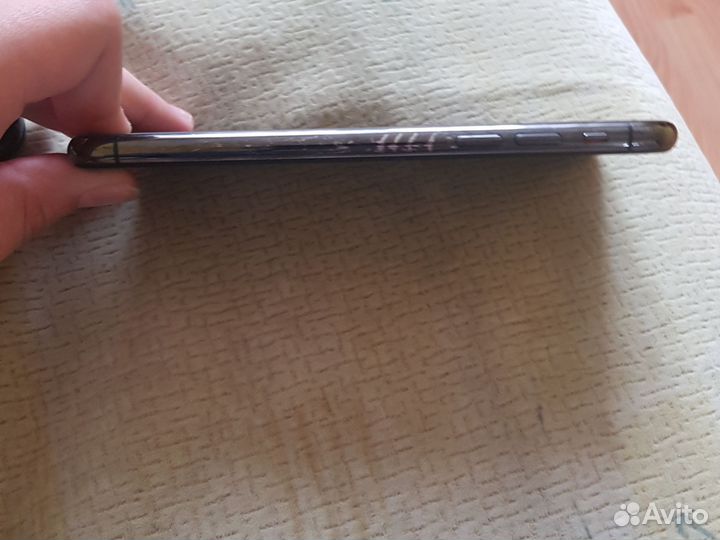 iPhone X, 256 ГБ