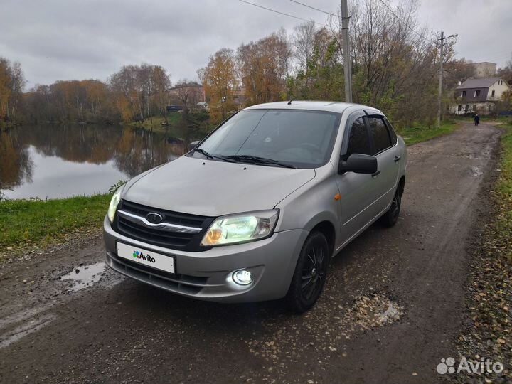 LADA Granta 1.6 AT, 2013, 166 728 км
