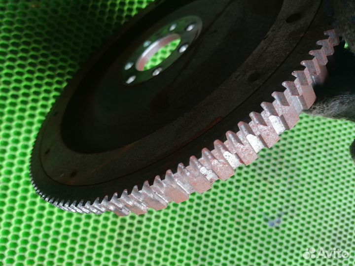 Маховик на Renault Duster 2012-нв Каптюр 2л