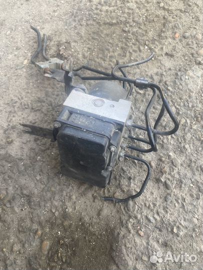 Блок abs абс nissan tiida c11 2010 год