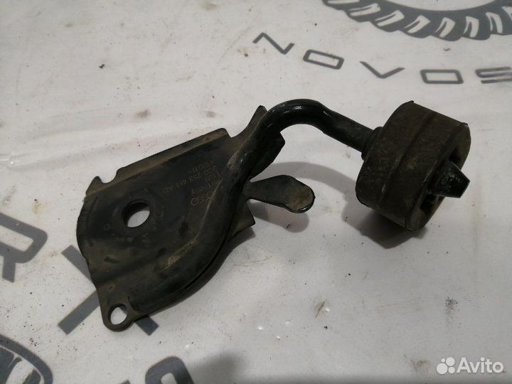 Крепление глушителя Volkswagen Passat B6 2005-2010