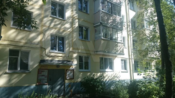 Комната 13,8 м² в 3-к., 5/5 эт.