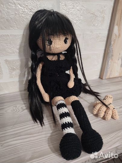 Кукла Уэнсдей Аддамс