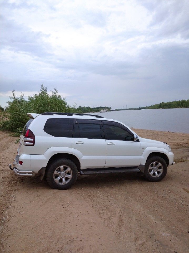 Toyota Land Cruiser Prado: фото владельца