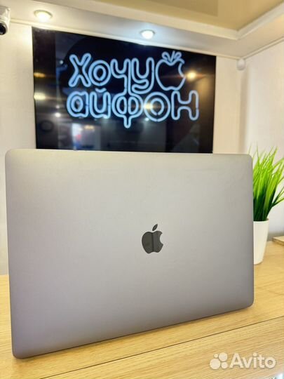 Apple MacBook Pro 15 2018