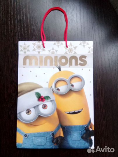 Подарочные пакеты