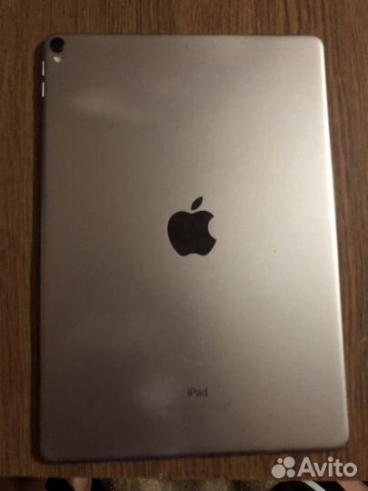 iPad pro 10 5 64g 2017