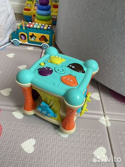 Развивающие игрушки пакетом