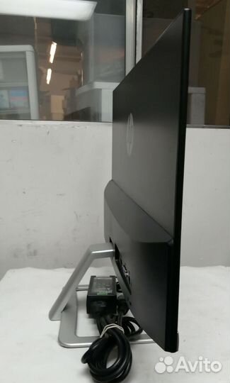 Монитор HP 22es