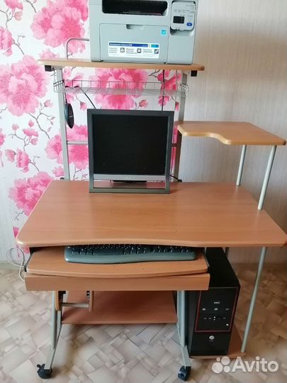 Компьютерный стол бу