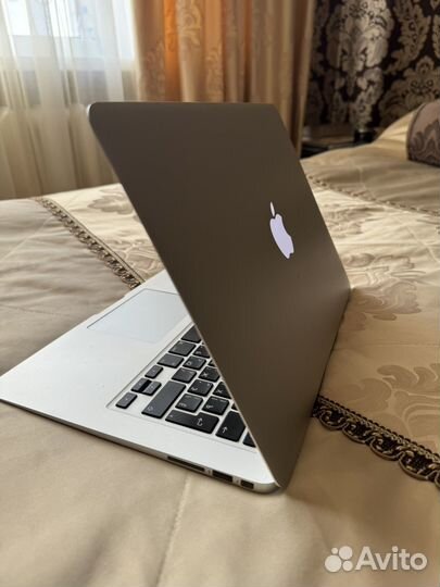Macbook Air 13 (2015)