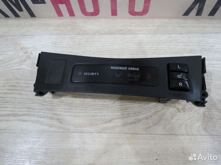 Дисплей информационный Toyota Corolla 150