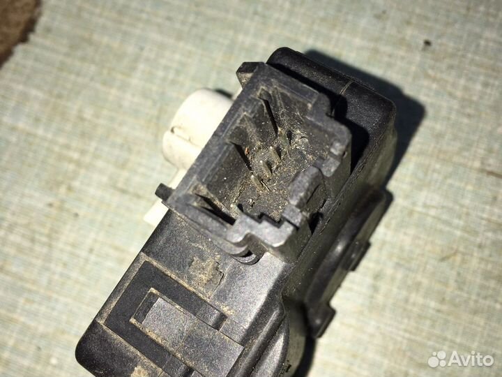 Мотор заслонки печки Ford Ecosport