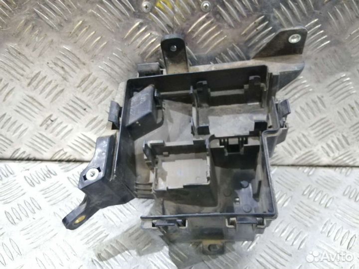 Корпус блока предохранителей Элантра 4 2006-2011