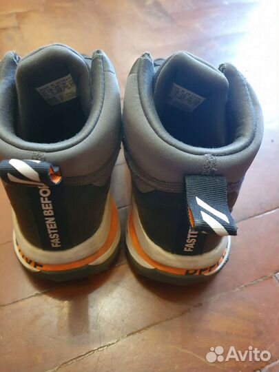 Кросовки детские для мальчика.Осень-зима.Adidas