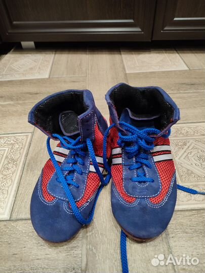 Борцовки крепышя