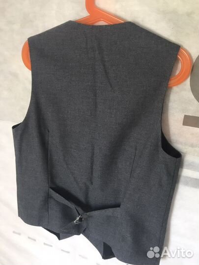 Жилетка для мальчика школьная серая