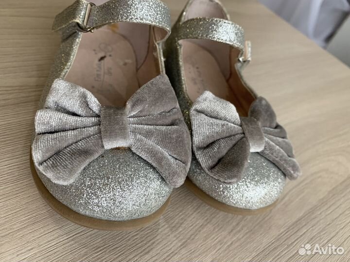 Туфли для девочки 23 размер