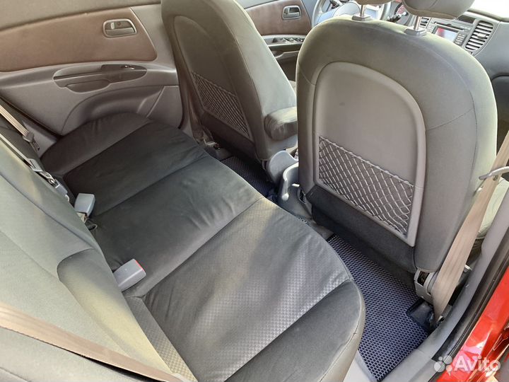 Kia Rio 1.4 AT, 2010, 152 000 км