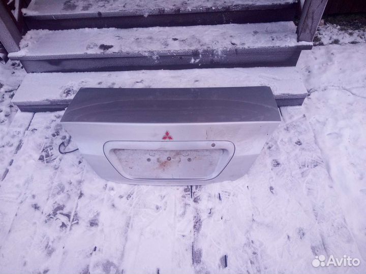 Крышка багажника mitsubishi lancer 9