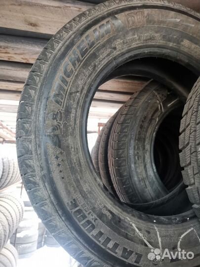 Michelin Latitude X-Ice 215/70 R16