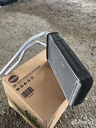 Радиатор печки Форд Транзит