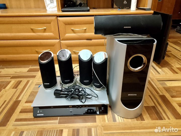 Домашний кинотеатр Samsung HT-P70K