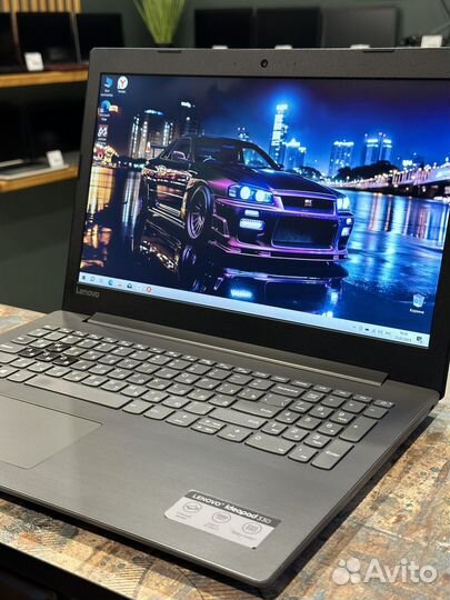 Игровой Lenovo i3-8130U/ MX 150/ Full HD/ 8GB/ SSD