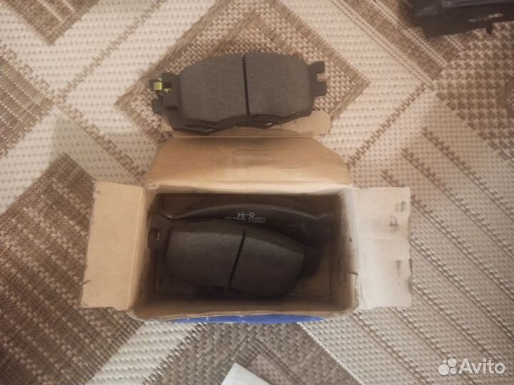 Тормозные колодки передние на Hyundai / Kia Rio 2