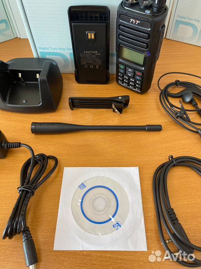 Рация TYT MD 750 DMR 5w