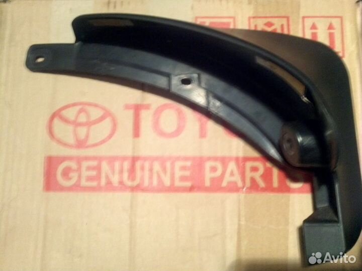 Брызговики RAV 4