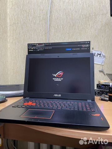 Игровой ноутбук Asus rog strix gl502vm