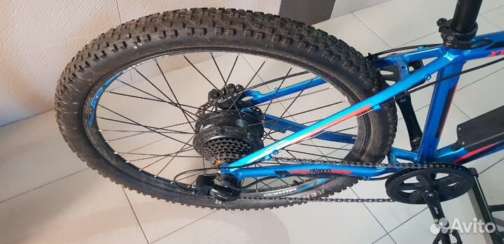 Велогибрид (электровелосипед) Eltreco XT 850 new